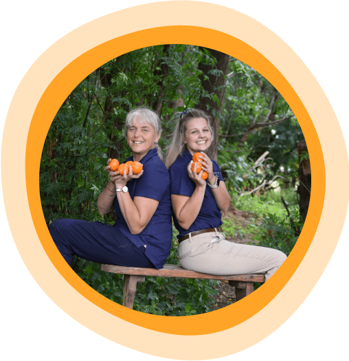 merensia-danell-holding-oranges